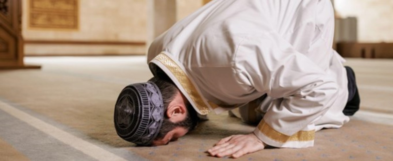 6 Amalan di Bulan Ramadan dan Relevansi dengan Ekonomi Syariah